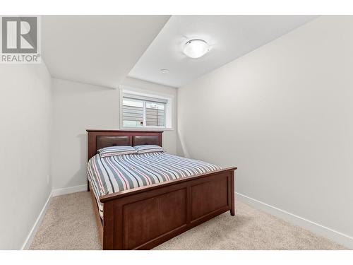 1107 Syer Road, Penticton, BC - Indoor Photo Showing Bedroom