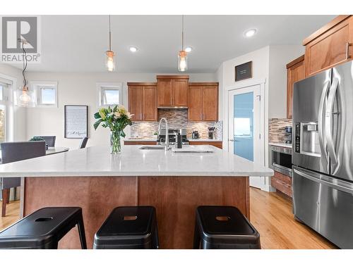 1107 Syer Road, Penticton, BC - Indoor Photo Showing Kitchen With Upgraded Kitchen