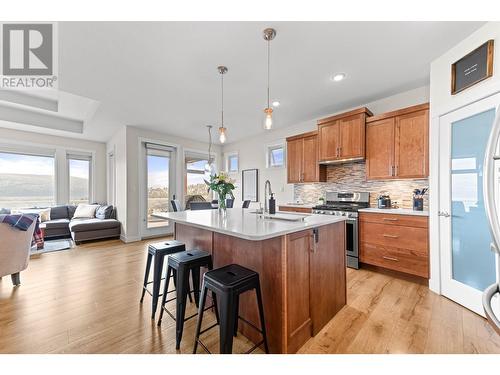 1107 Syer Road, Penticton, BC - Indoor Photo Showing Kitchen With Upgraded Kitchen