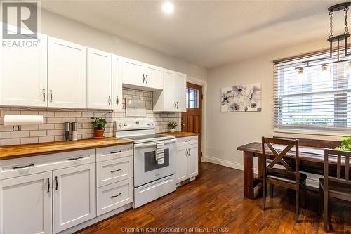 202 Adelaide Street South, Chatham, ON - Indoor Photo Showing Kitchen