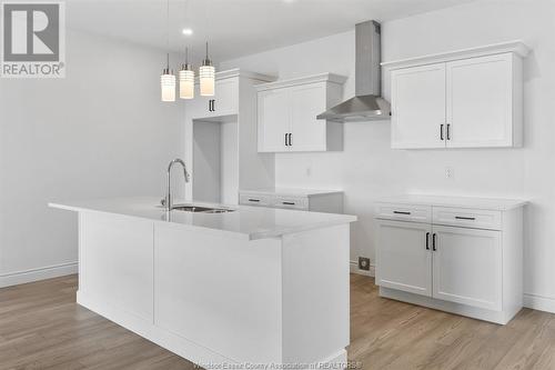 210 Mclellan, Amherstburg, ON - Indoor Photo Showing Kitchen