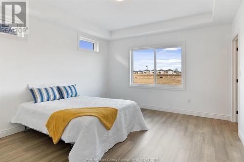 210 Mclellan, Amherstburg, ON - Indoor Photo Showing Bedroom