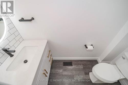 178 High Street, Clarington (Bowmanville), ON - Indoor Photo Showing Bathroom