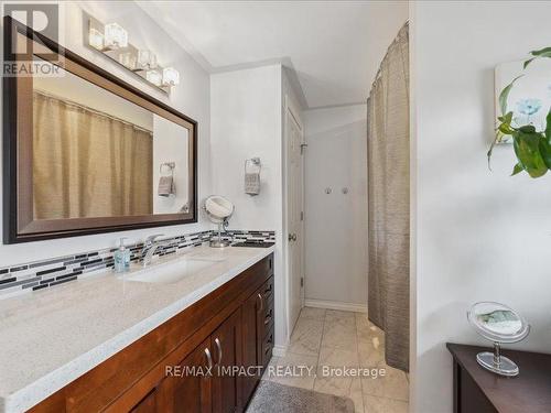 429 Charrington Avenue, Oshawa (Centennial), ON - Indoor Photo Showing Bathroom