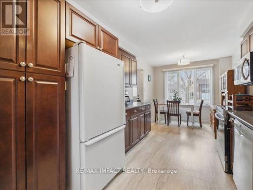 429 Charrington Avenue, Oshawa (Centennial), ON - Indoor Photo Showing Kitchen