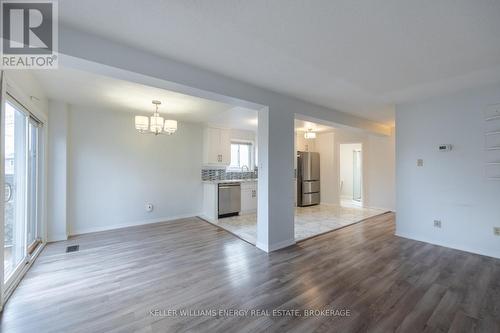 606 Cobblehill Drive, Oshawa (Pinecrest), ON - Indoor