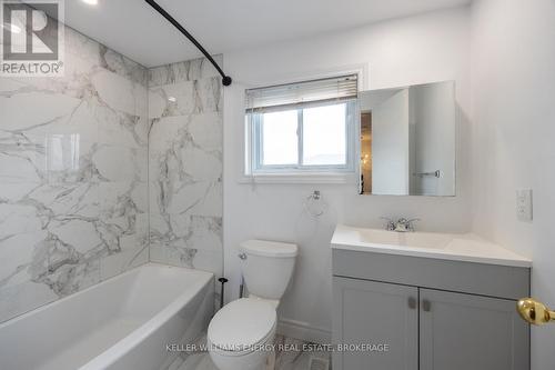 606 Cobblehill Drive, Oshawa (Pinecrest), ON - Indoor Photo Showing Bathroom