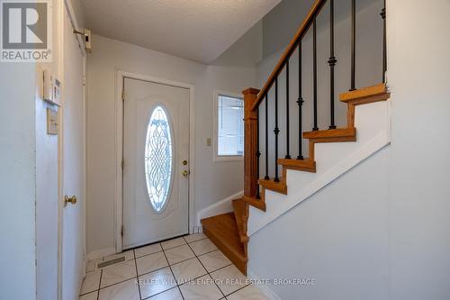 606 Cobblehill Drive, Oshawa (Pinecrest), ON - Indoor Photo Showing Other Room