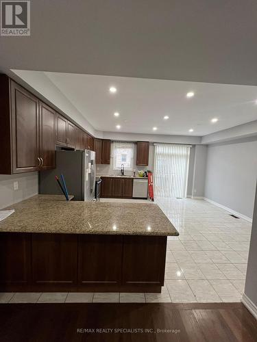 77 Sea Drifter Crescent, Brampton, ON - Indoor