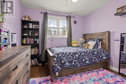 1047 St. Paul'S Street, Peterborough (Northcrest), ON - Indoor Photo Showing Bedroom