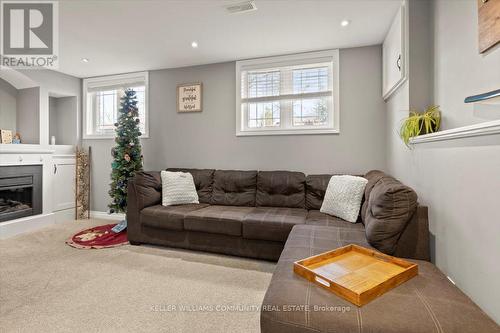 1047 St. Paul'S Street, Peterborough (Northcrest), ON - Indoor Photo Showing Living Room With Fireplace