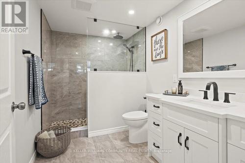 1047 St. Paul'S Street, Peterborough (Northcrest), ON - Indoor Photo Showing Bathroom