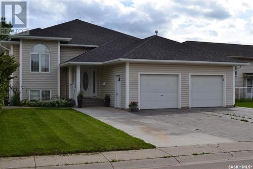 2915 37Th Street W, Saskatoon, SK - Outdoor With Facade