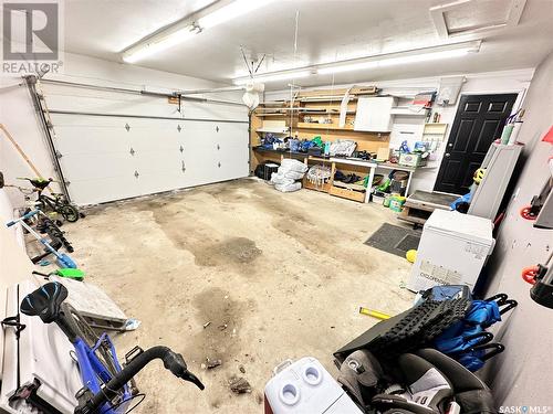 748 Brimacombe Drive, Weyburn, SK - Indoor Photo Showing Garage