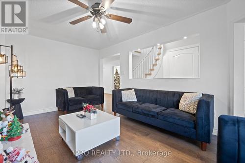 39 Watson Road, Halton Hills, ON - Indoor Photo Showing Living Room