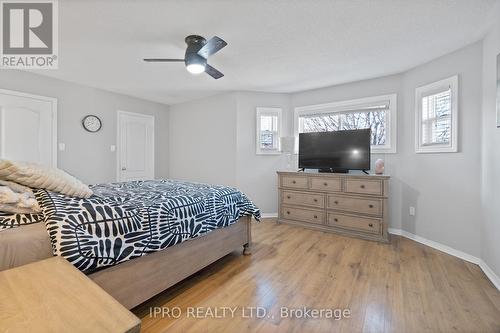 39 Watson Road, Halton Hills, ON - Indoor Photo Showing Bedroom