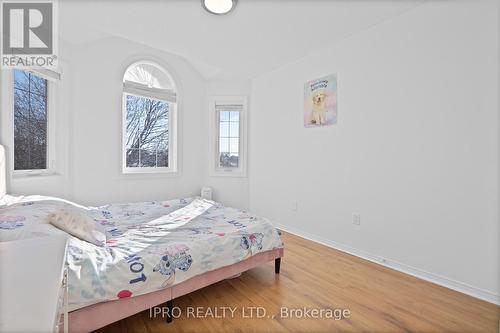 39 Watson Road, Halton Hills, ON - Indoor Photo Showing Bedroom