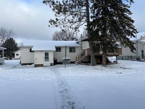 1021 Third Street, Fort Frances, ON - Outdoor