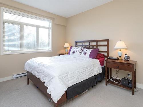 513-623 Treanor Ave, Langford, BC - Indoor Photo Showing Bedroom