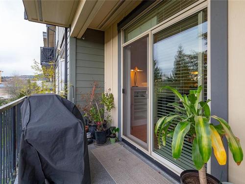 513-623 Treanor Ave, Langford, BC - Outdoor With Balcony With Exterior