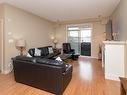 513-623 Treanor Ave, Langford, BC  - Indoor Photo Showing Living Room 