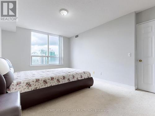 2208 - 18 Parkview Avenue, Toronto, ON - Indoor Photo Showing Bedroom