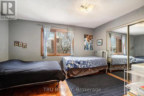 2308 Walsh Avenue, Ottawa, ON - Indoor Photo Showing Bedroom