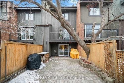 2308 Walsh Avenue, Ottawa, ON - Outdoor