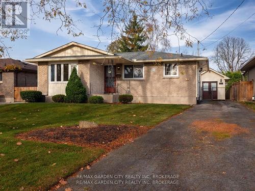 10 Cindy Drive, St. Catharines (437 - Lakeshore), ON - Outdoor With Facade