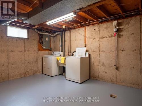 10 Cindy Drive, St. Catharines (437 - Lakeshore), ON - Indoor Photo Showing Laundry Room