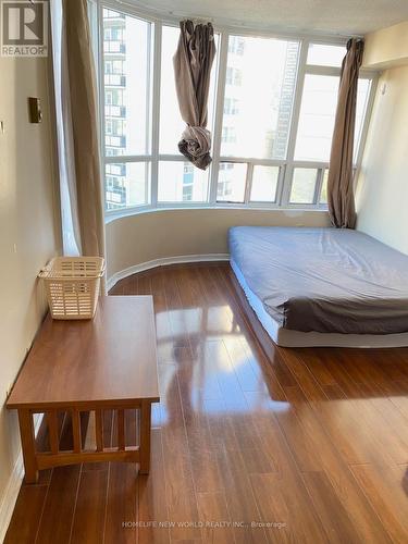 901 - 25 Maitland Street, Toronto, ON - Indoor Photo Showing Bedroom