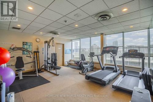 901 - 25 Maitland Street, Toronto, ON - Indoor Photo Showing Gym Room