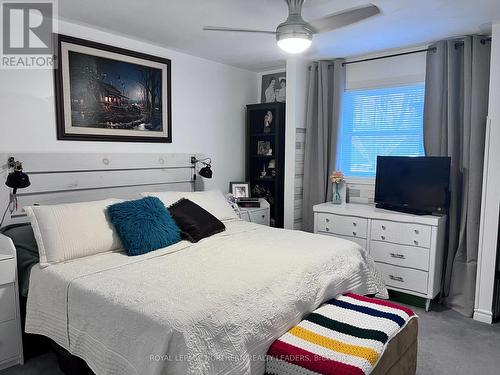 502 Remembrance Street, Timmins (Porcupine - West), ON - Indoor Photo Showing Bedroom