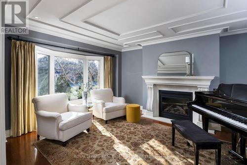 1209 Bowman Drive, Oakville, ON - Indoor Photo Showing Living Room With Fireplace