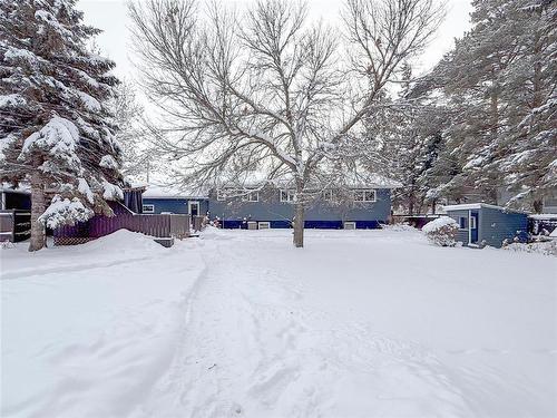 219 3Rd Avenue W, Souris, MB - Outdoor