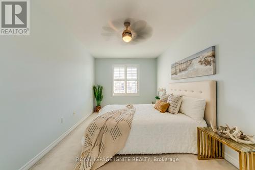 44 Nisbet Boulevard, Hamilton, ON - Indoor Photo Showing Bedroom