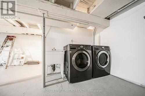 45 Munroe Street, Hamilton, ON - Indoor Photo Showing Laundry Room