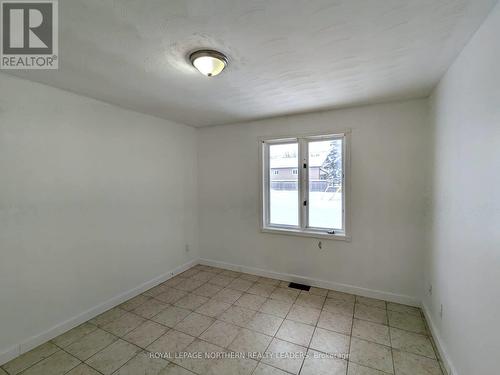 364 Craig Street, Timmins (Mtj - Main Area), ON - Indoor Photo Showing Other Room