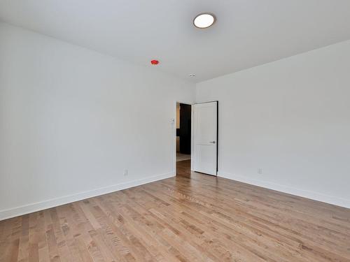 Master bedroom - 3895 Rue Léon-Landry, Sainte-Julienne, QC - Indoor Photo Showing Other Room