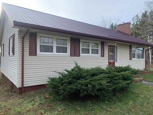 355 St. Phillips Street, Bridgewater, NS 