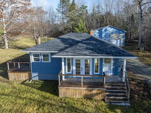 374 New Russell Road, New Ross, NS 