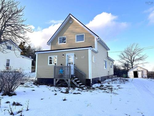 194 Main Street, Springhill, NS 