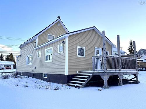 194 Main Street, Springhill, NS 