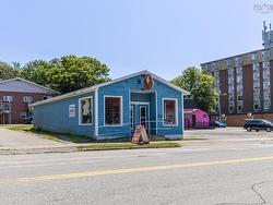 435 Main Street  Yarmouth, NS B5A 1G6