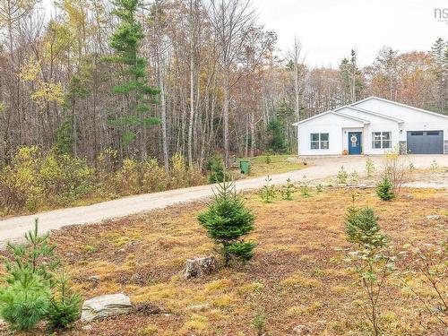 3 82 Rum Runners Lane, Martins Point, NS 