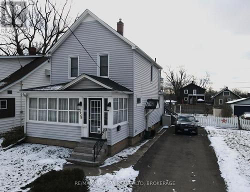 259 Dufferin Street, Fort Erie (332 - Central), ON - Outdoor With Facade