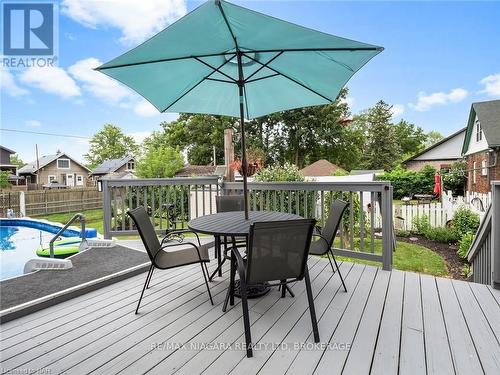 259 Dufferin Street, Fort Erie (332 - Central), ON - Outdoor With Deck Patio Veranda