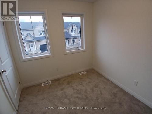 12-397 Garrison Road, Fort Erie (333 - Lakeshore), ON - Indoor Photo Showing Other Room