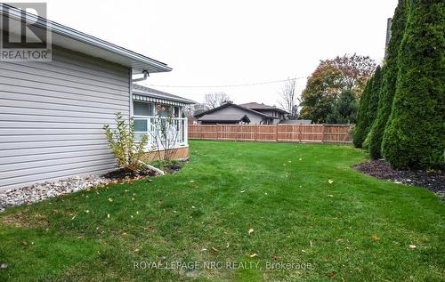 15 Burgess Drive, Grimsby (542 - Grimsby East), ON - Outdoor