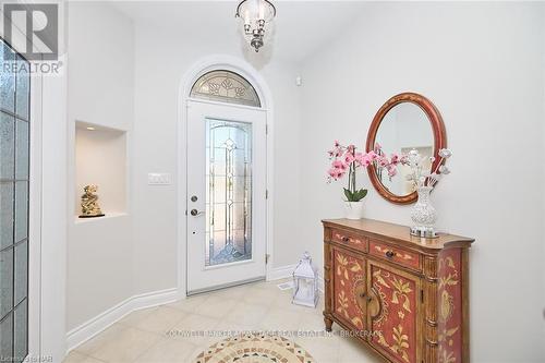 138 Loretta Drive, Niagara-On-The-Lake (108 - Virgil), ON - Indoor Photo Showing Other Room